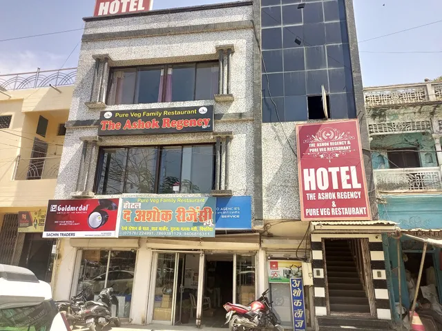 SPOT ON 73710 Hotel The Ashok Regency