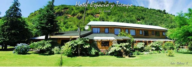 Espacio y Tiempo - Hotel de Montaña