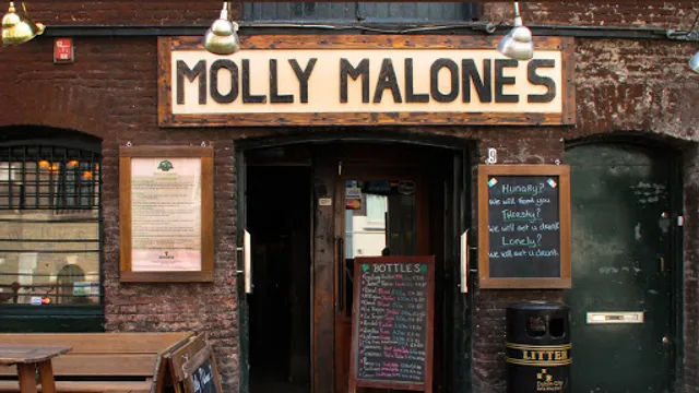 Molly Malone's Irish Pub