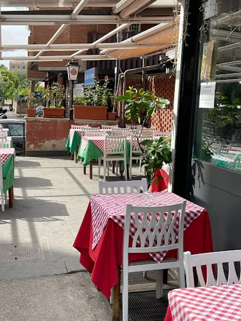 Ristorante pizzeria La rosa rossa forno a legna