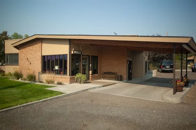 Oregon Trail Inn Motel