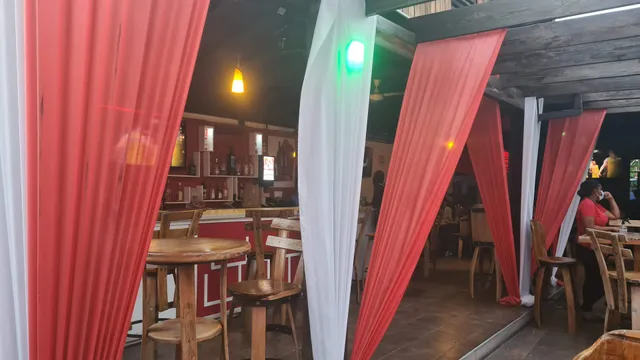 Signature lounge at SoSo Seafood More & Limited