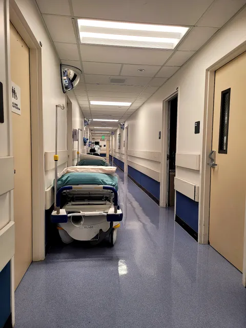 Kaiser Permanente Woodland Hills Medical Center