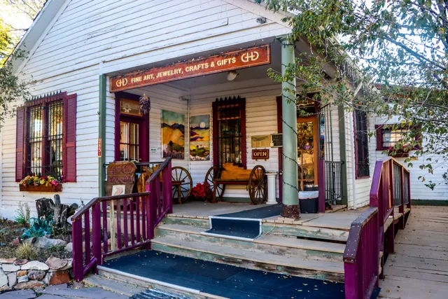 Gifted Hands Gallery