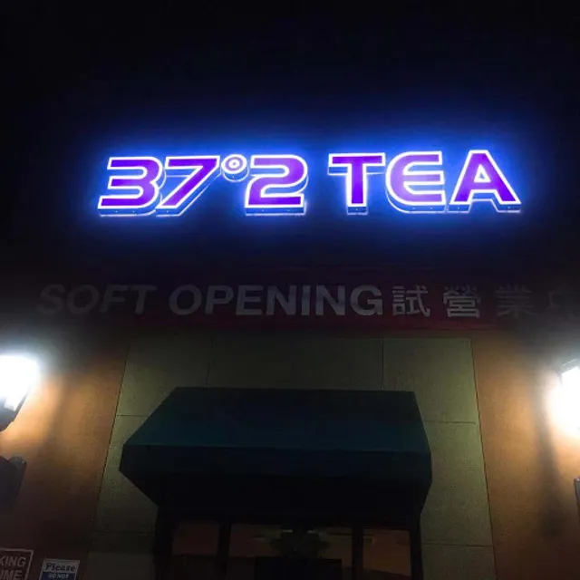 37°2 Degree Cafe & Curry