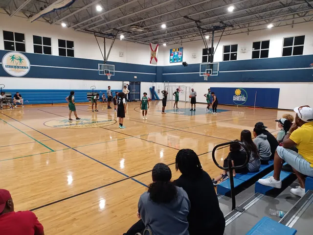 Sunset Lakes Community Center