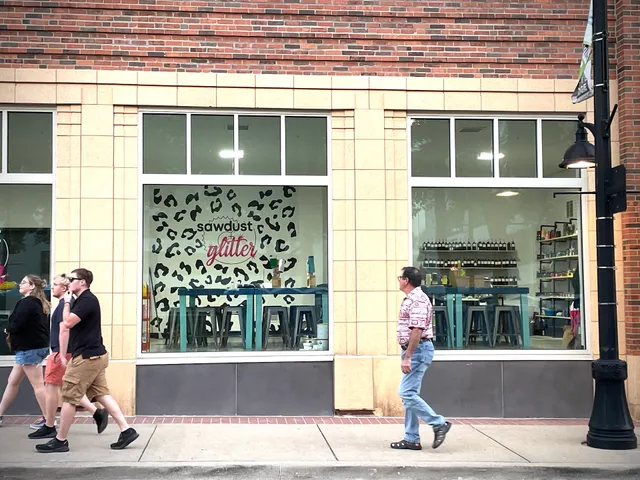 Sawdust & Glitter