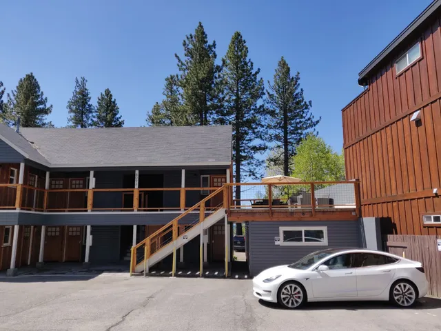 Lakeside Suites at Hotel California Lake Tahoe