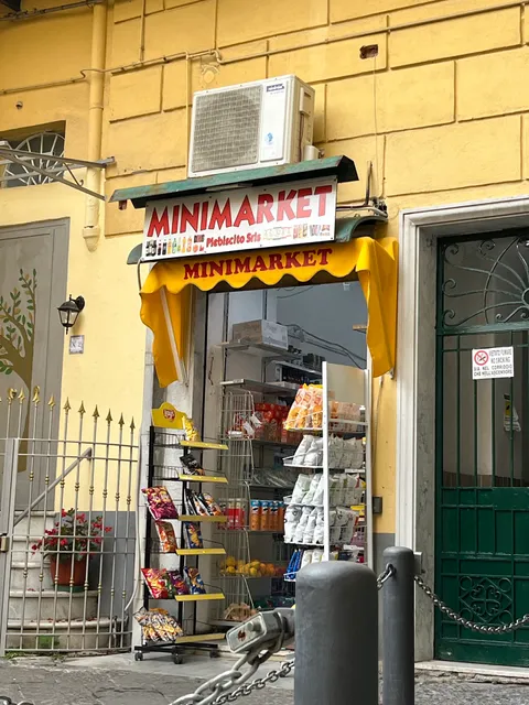 PLEBISCITO NAPOLI MINIMARKET
