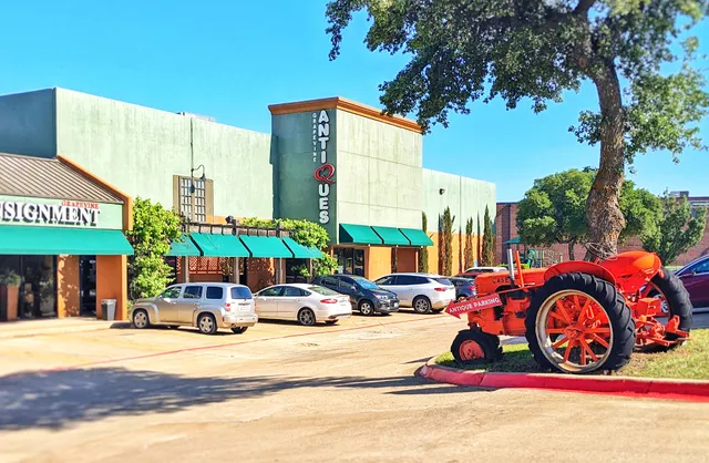 Grapevine Antique Market
