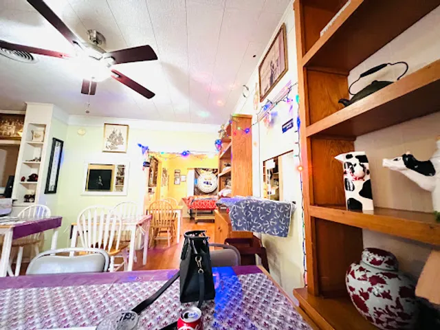 Lil Rita's Grill House (Thai Cuisine)