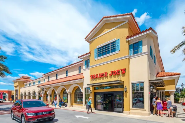 Lakeside and Lakeside Crossing