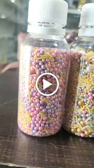 MAKO's bakery basket