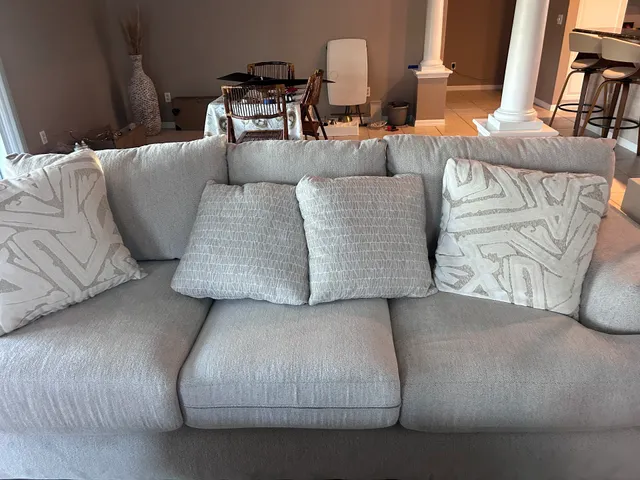 Style-Line Furniture Inc