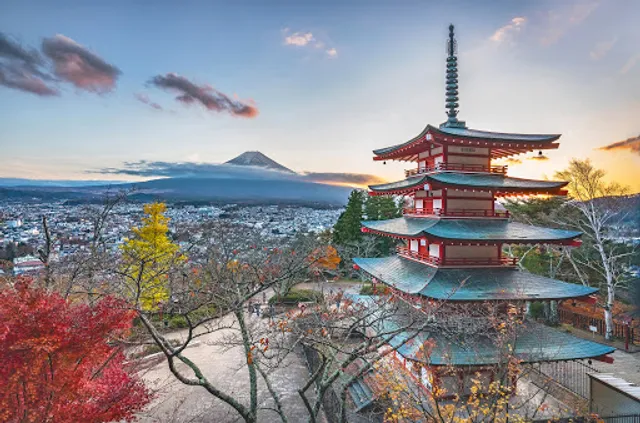 Fujiyoshida Chureito