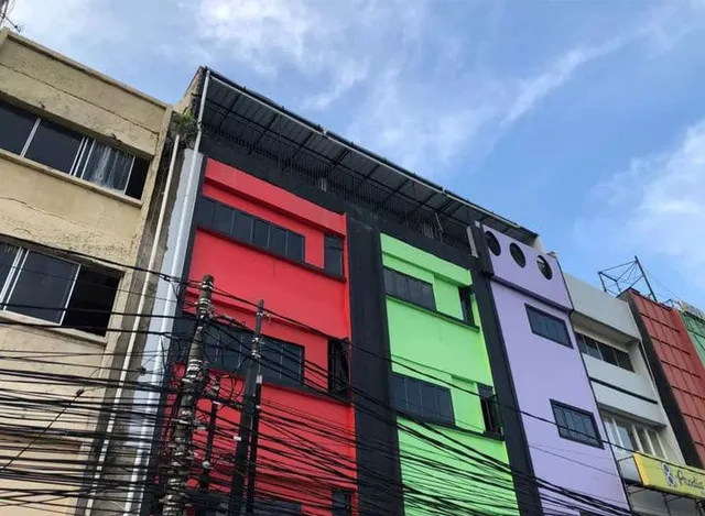 Capital O 91131 New V1 Hotel