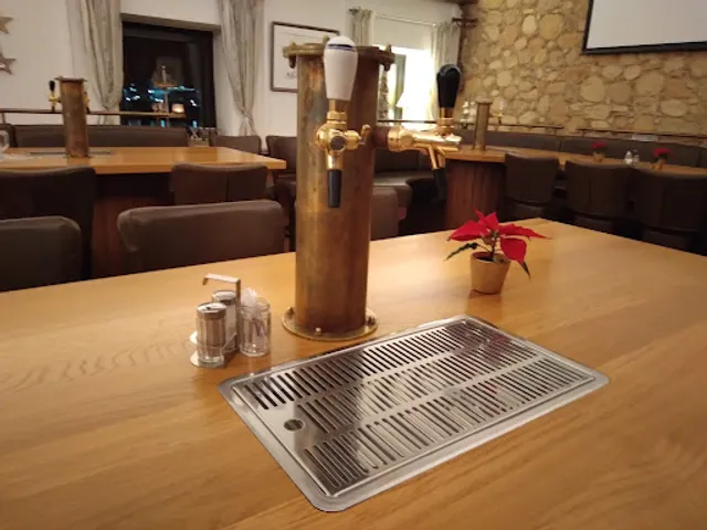 Gasthof Aschenberger Rosencafe