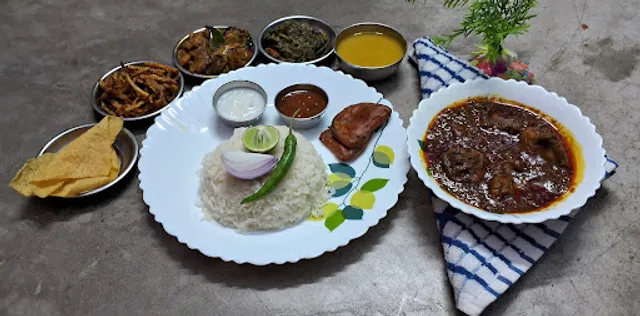 Das Hotel - (Tiffin, Dine-in & Delivery)