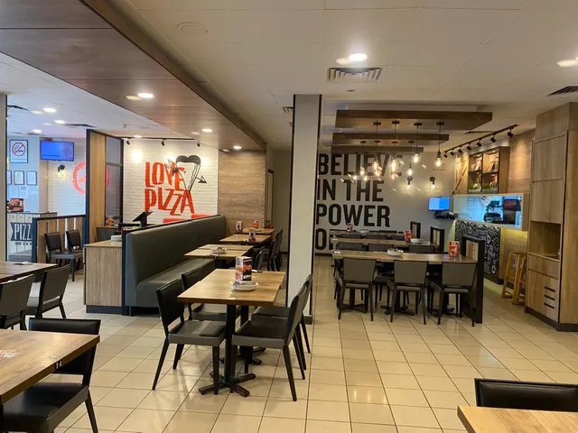 Pizza Hut Restaurant • Kubang Kerian