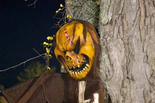 Seven Cedars Farm Haunted Hayride