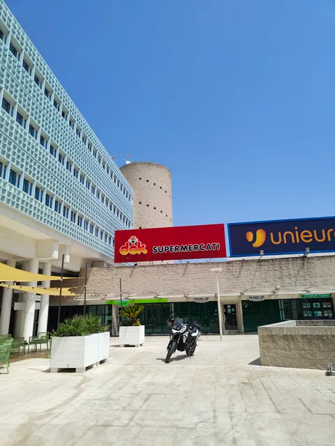 CENTRUM Centro commerciale