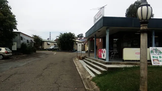 Sunnybank Hills Caravan Park