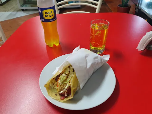 Sanguchón Campesino Los Olivos