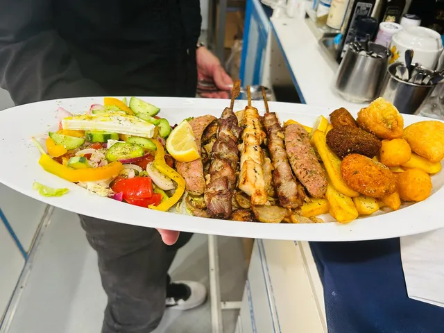 Helios Taverna Greca Piacenza