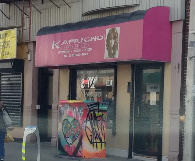 Kapricho Hair Studio LLC