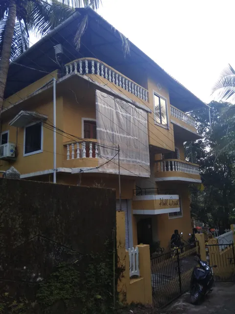 OYO Designer 1bhk Near Candolim Beach