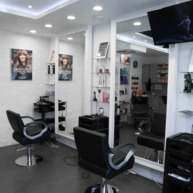 Статус | Салон красоты Пригород | Стрижки, окрашивание, маникюр, косметология, оформление бровей и ресниц