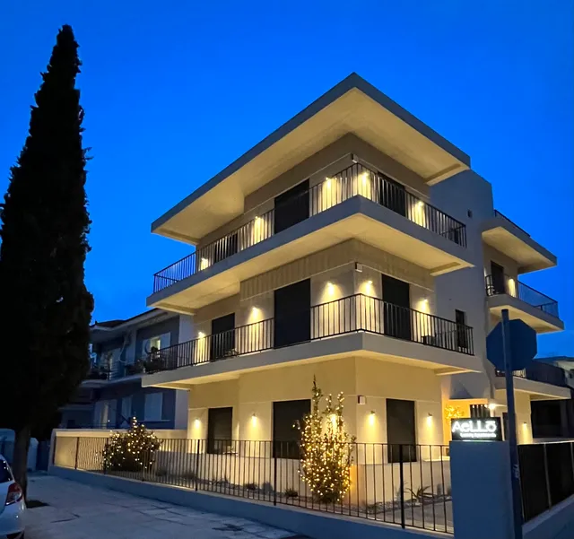 Aellō Luxury Apartments