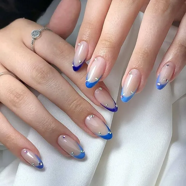 World Star Nails and Spa