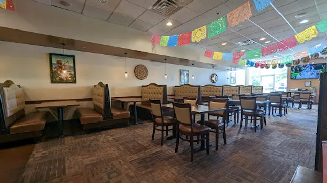 El Azteca Mexican Restaurant