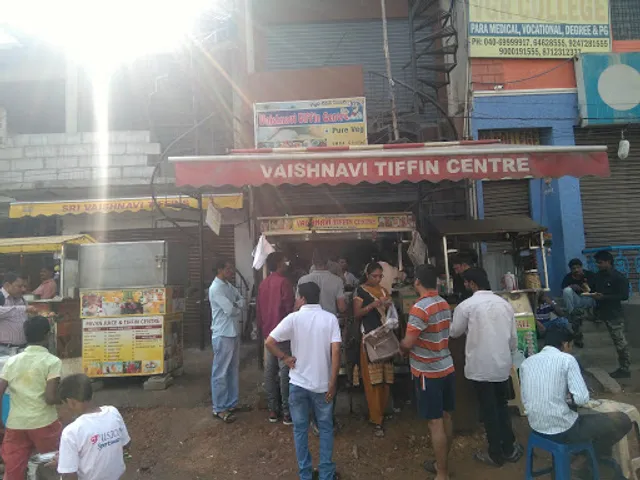 Vaishnavi tiffin centre
