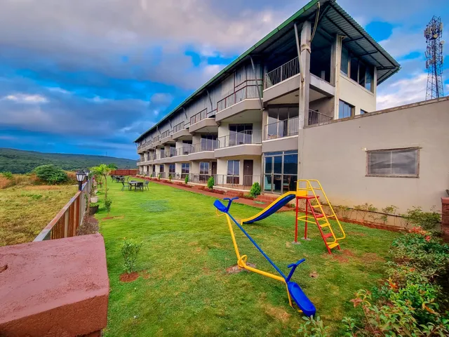 Mountain Breeze Resort