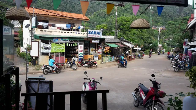 Thai Thai Restaurant