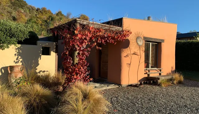 Tussock Cottage
