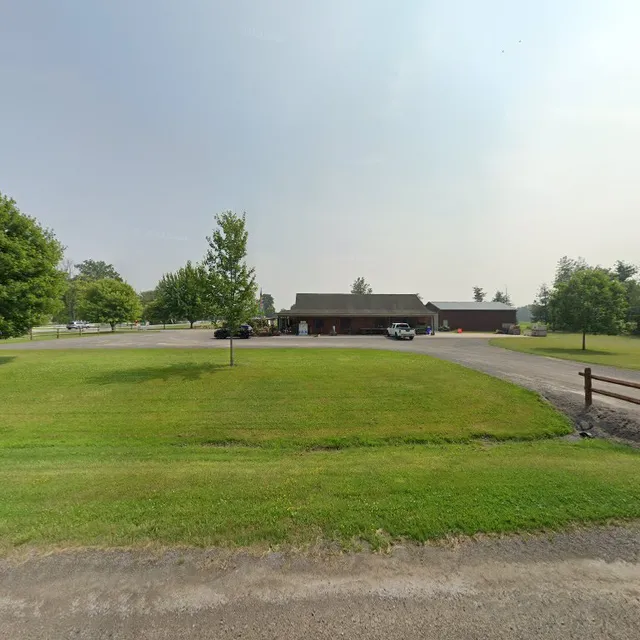 Petals & Lace Florist