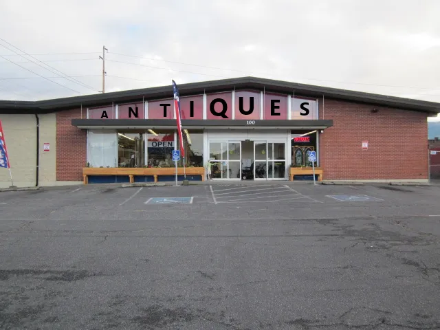 Ferry St Antique Mall