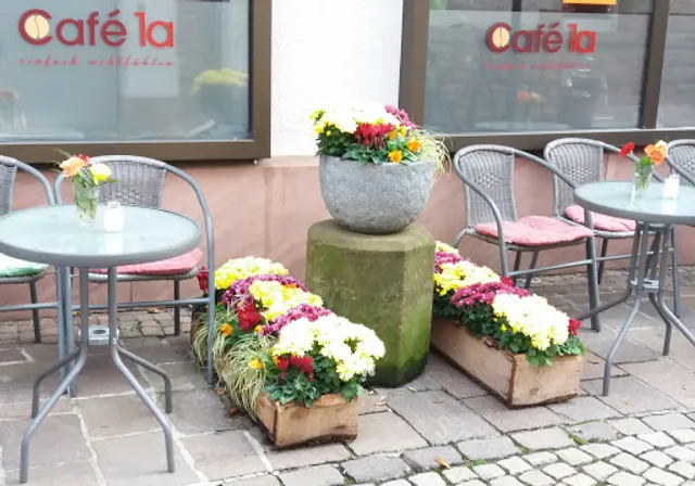 Café 1a - Bucherer Ovalle GbR