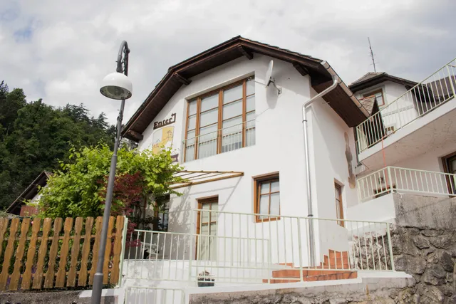 Travellers’ Haven Hostel Bled