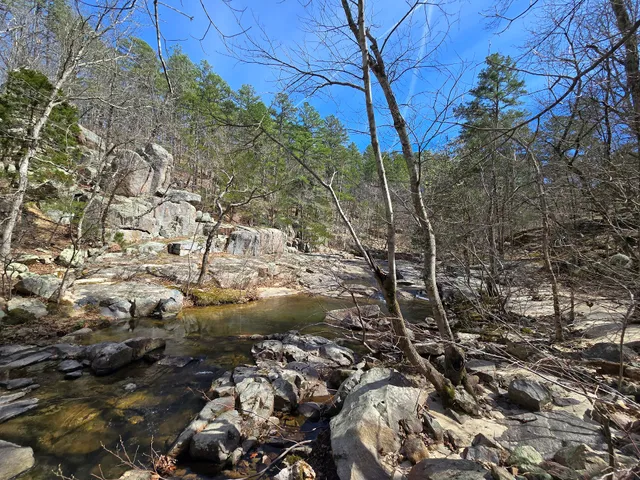 Whispering Pines Trail Trailhead
