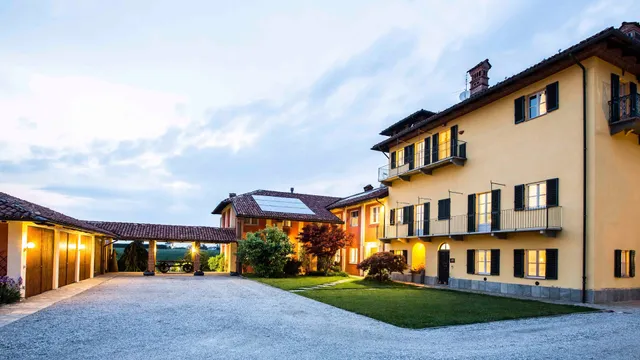 Cascina Belmonte B&B