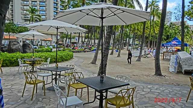 Waikiki Beachside Bistro