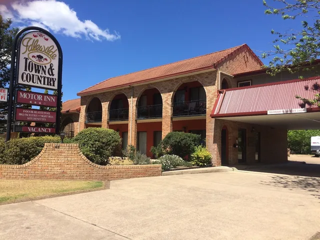 Idlewilde Town & Country Motor Inn