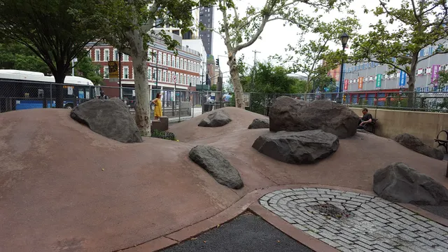 Chelsea Waterside Dog Park