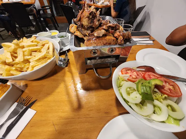 El Fogón Campero Pollos a la Brasa y Parrillas