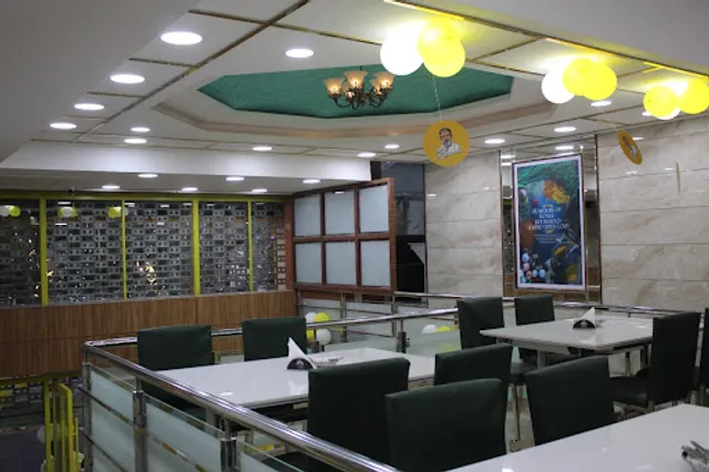 Junior Kuppanna - Anna Nagar, Chennai