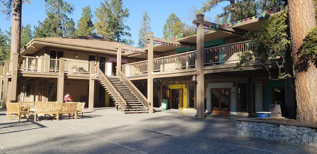 Mount Hermon Ponderosa Lodge- visitor parking